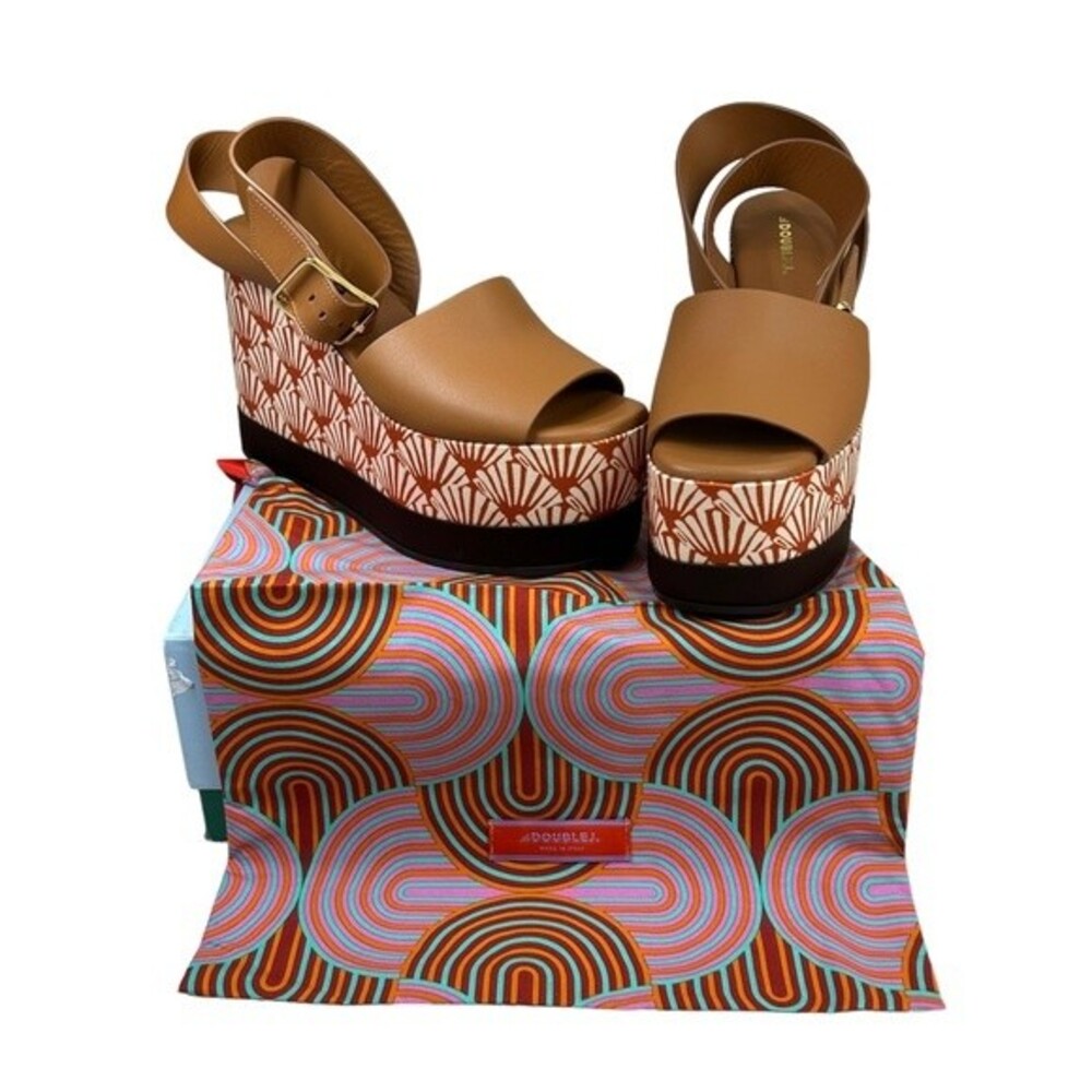 NIB LA DoubleJ High Plateau Ventaglio in Twill Leather Platform Sandals 10